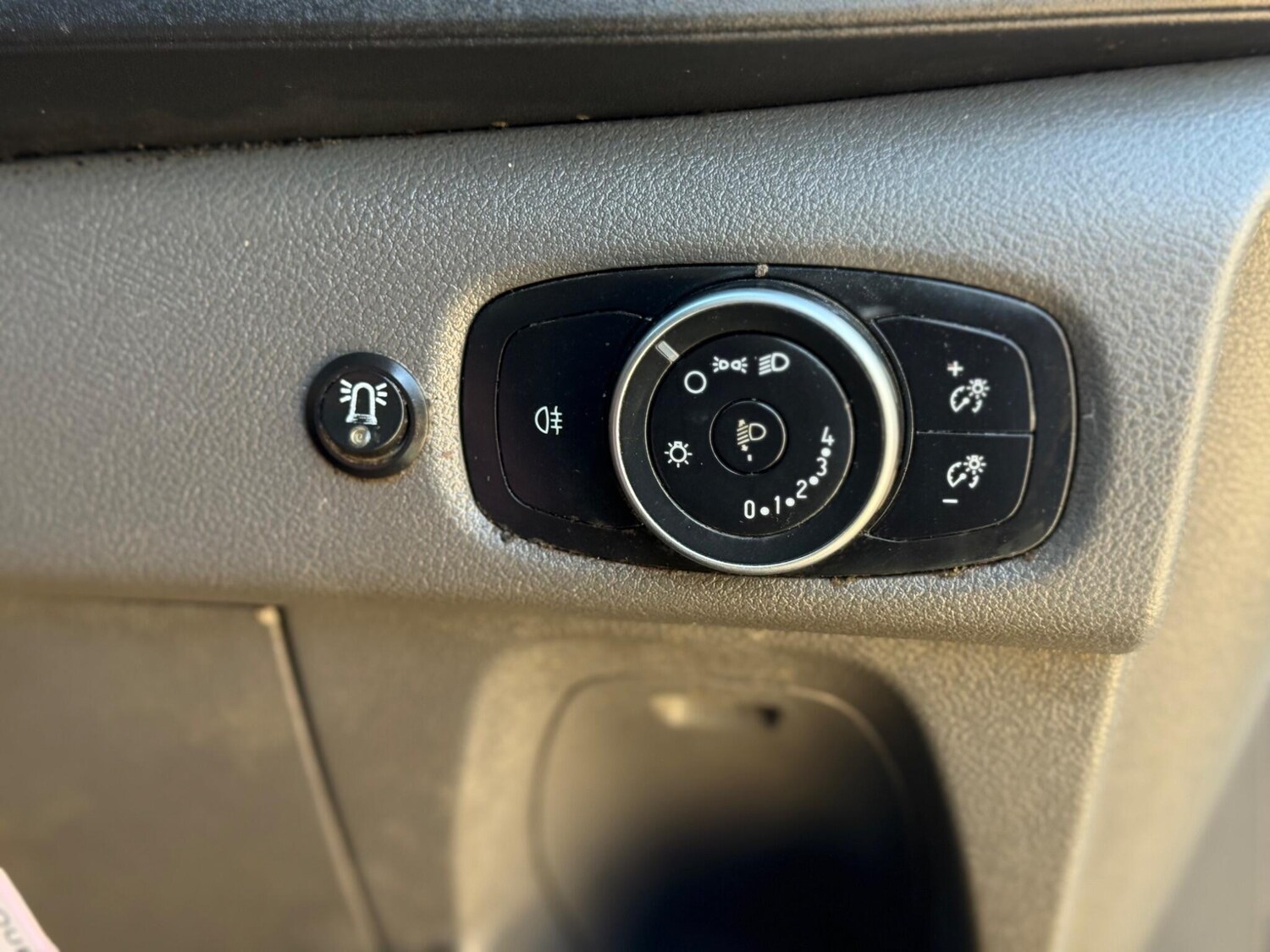 Used Ford Transit Custom 2019 for sale - 78026235: Photo 42