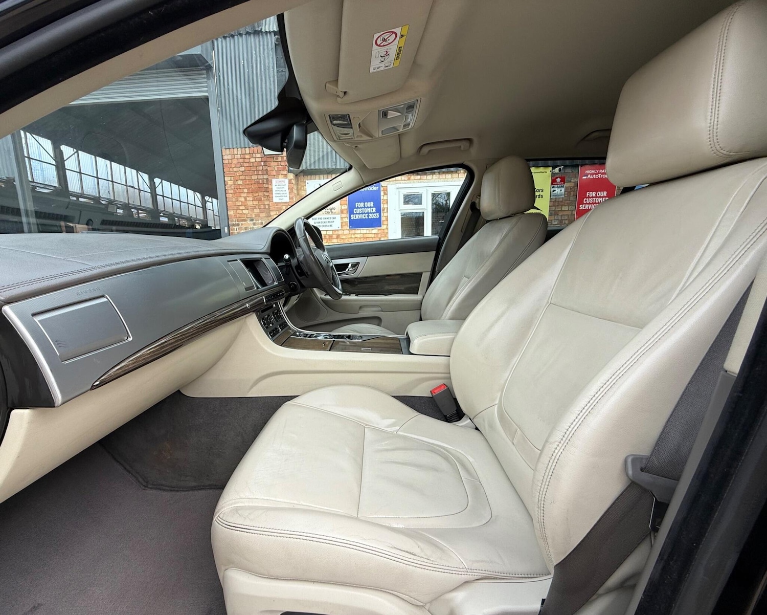 Used Jaguar XF 2013 for sale - 77916256: Photo 17