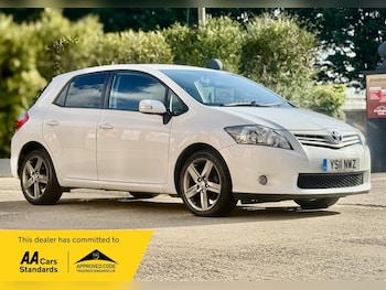 Used Toyota Auris 2011 for sale - 78380004: Photo