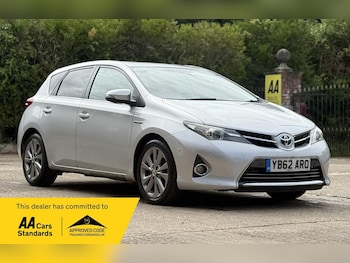 2012 (62) - 1.8 VVT-h Excel CVT Euro 5 (s/s) 5dr