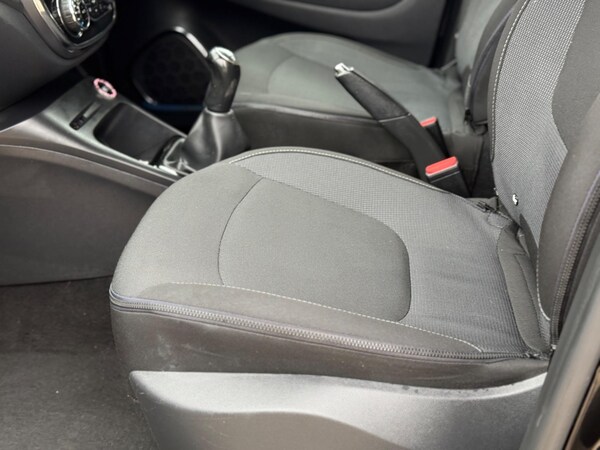 Used Renault Captur 2016 for sale - 75650915: Photo 32