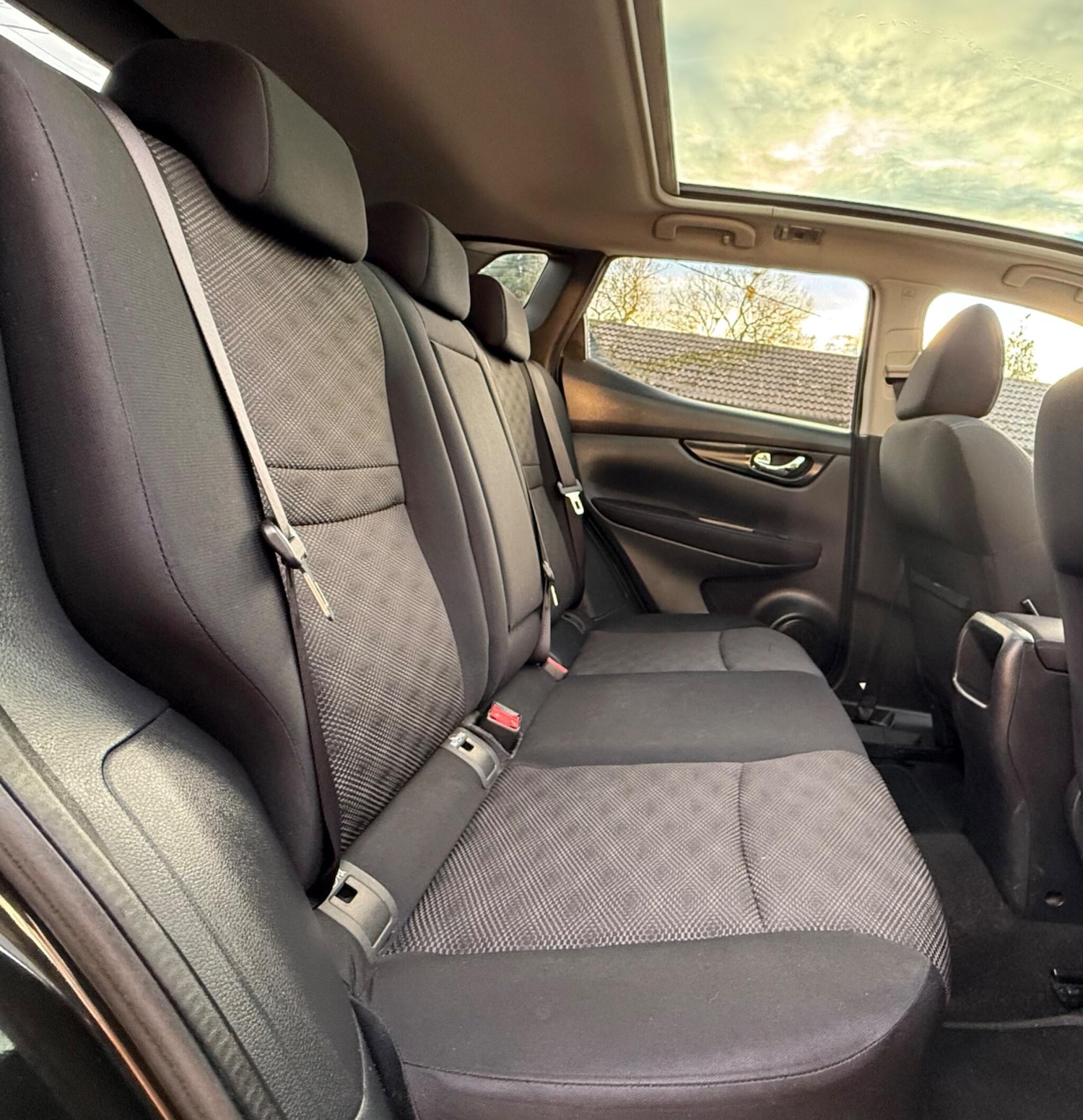 Used Nissan Qashqai 2015 for sale - 76535023: Photo 21