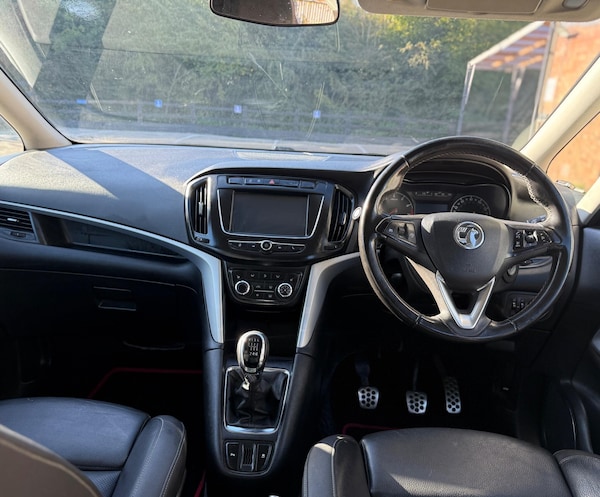 Used Vauxhall Zafira Tourer 2018 for sale - 76077140: Photo 18