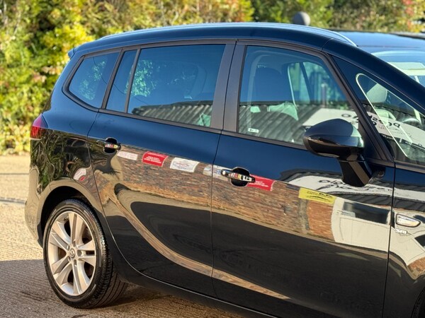 Used Vauxhall Zafira Tourer 2018 for sale - 76077140: Photo 23