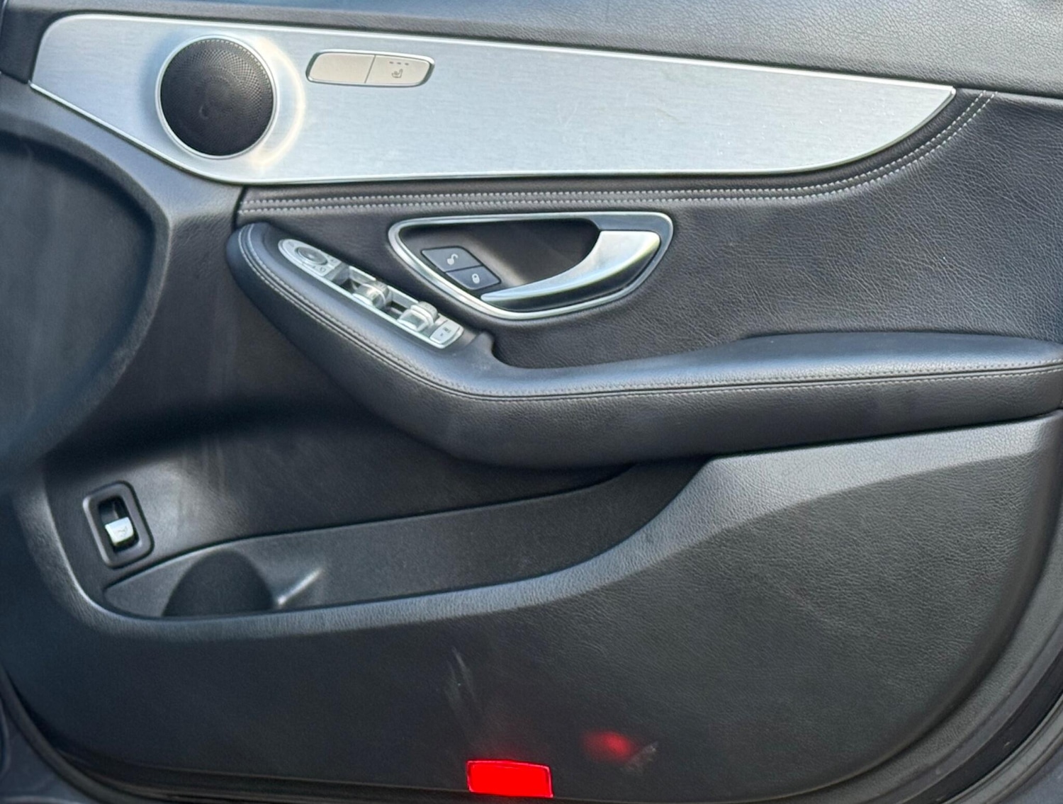 Used Mercedes-Benz C Class 2015 for sale - 77134046: Photo 15