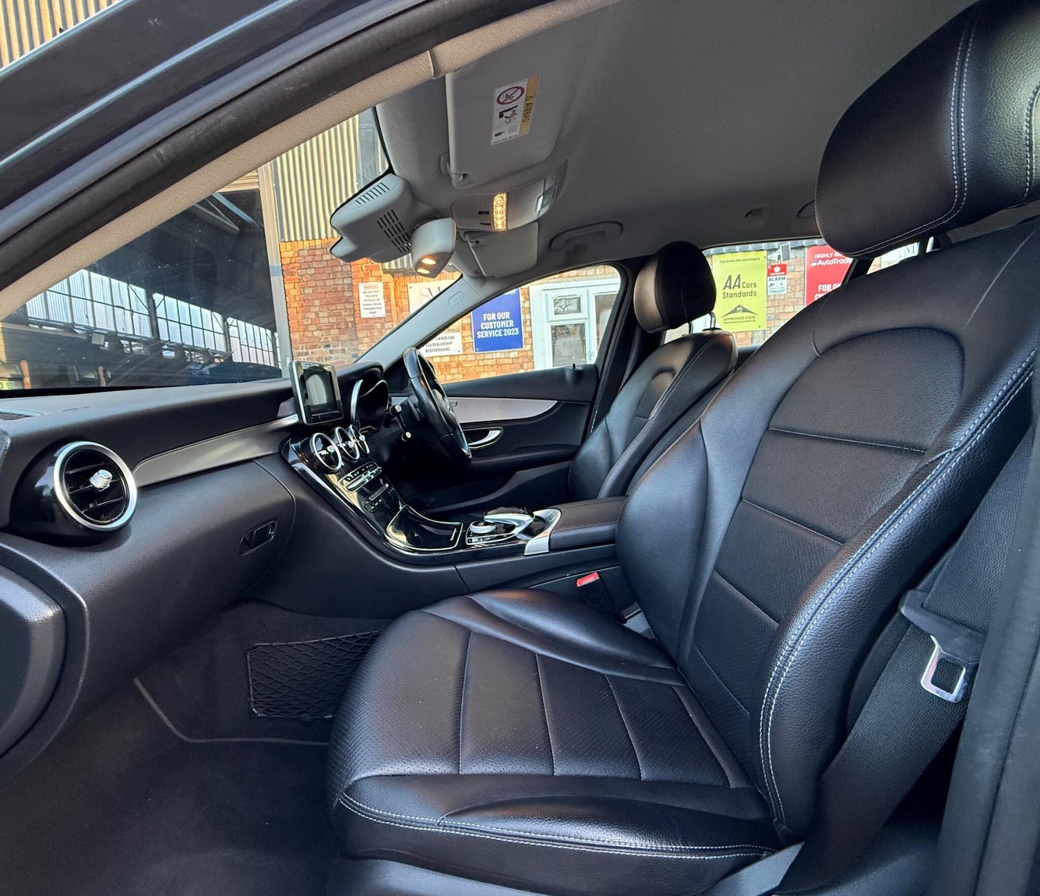 Used Mercedes-Benz C Class 2015 for sale - 77134046: Photo 17