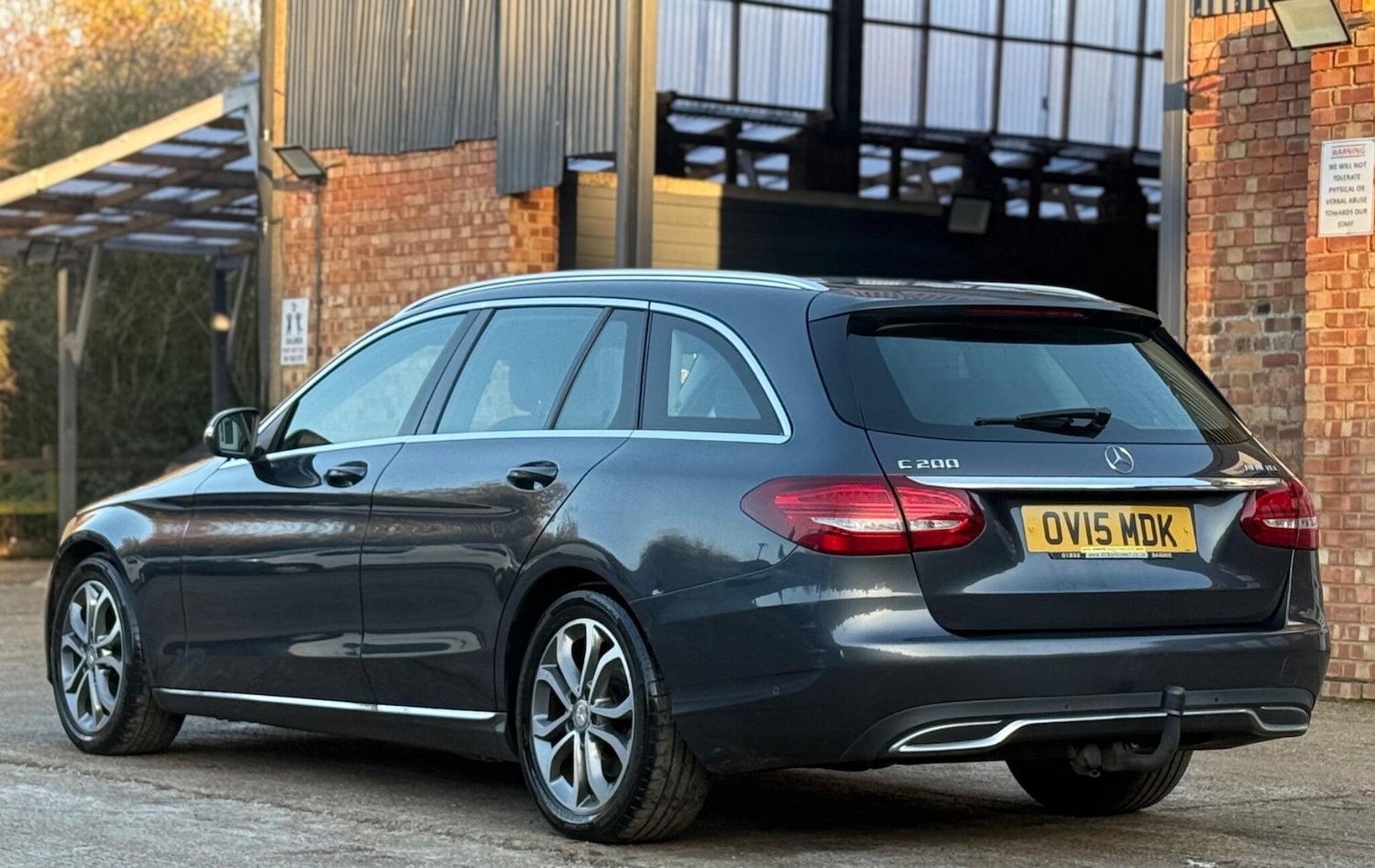 Used Mercedes-Benz C Class 2015 for sale - 77134046: Photo 9