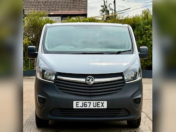 Used Vauxhall Vivaro 2018 for sale - 79277240: Photo