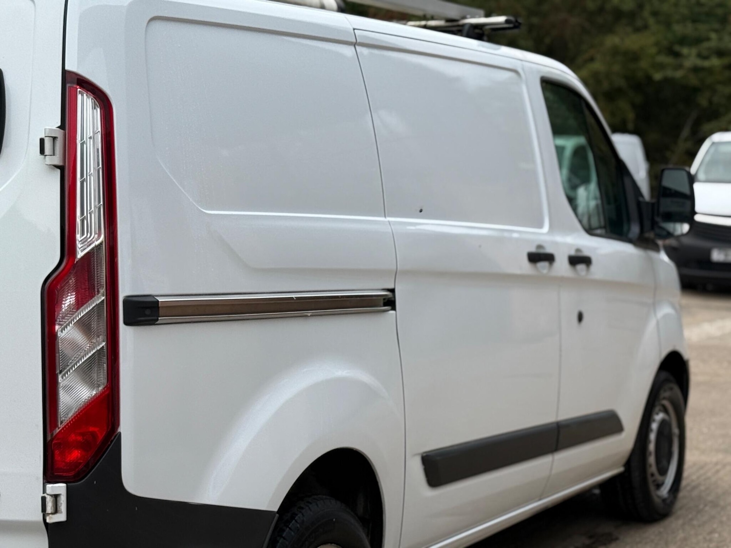 Used Ford Transit Custom 2017 for sale - 76128014: Photo 32
