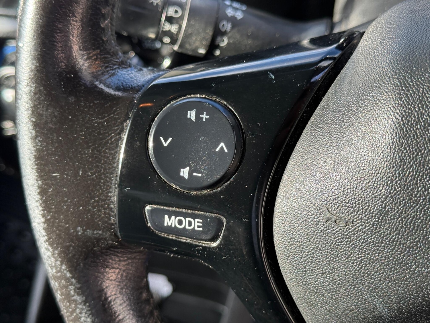 Used Peugeot 108 2017 for sale - 77259036: Photo 43