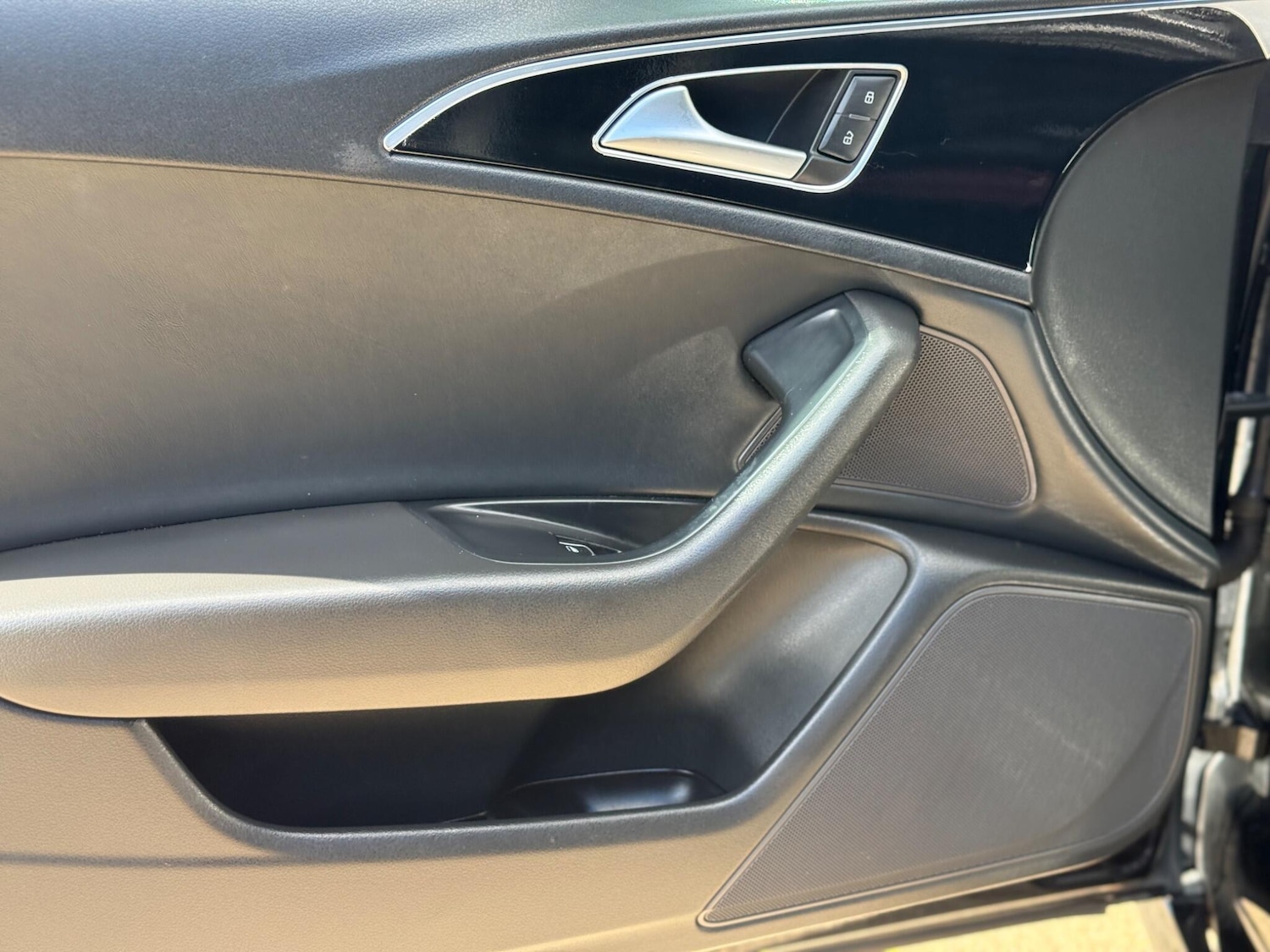 Used Audi A6 Saloon for sale - 77890577: Photo 17