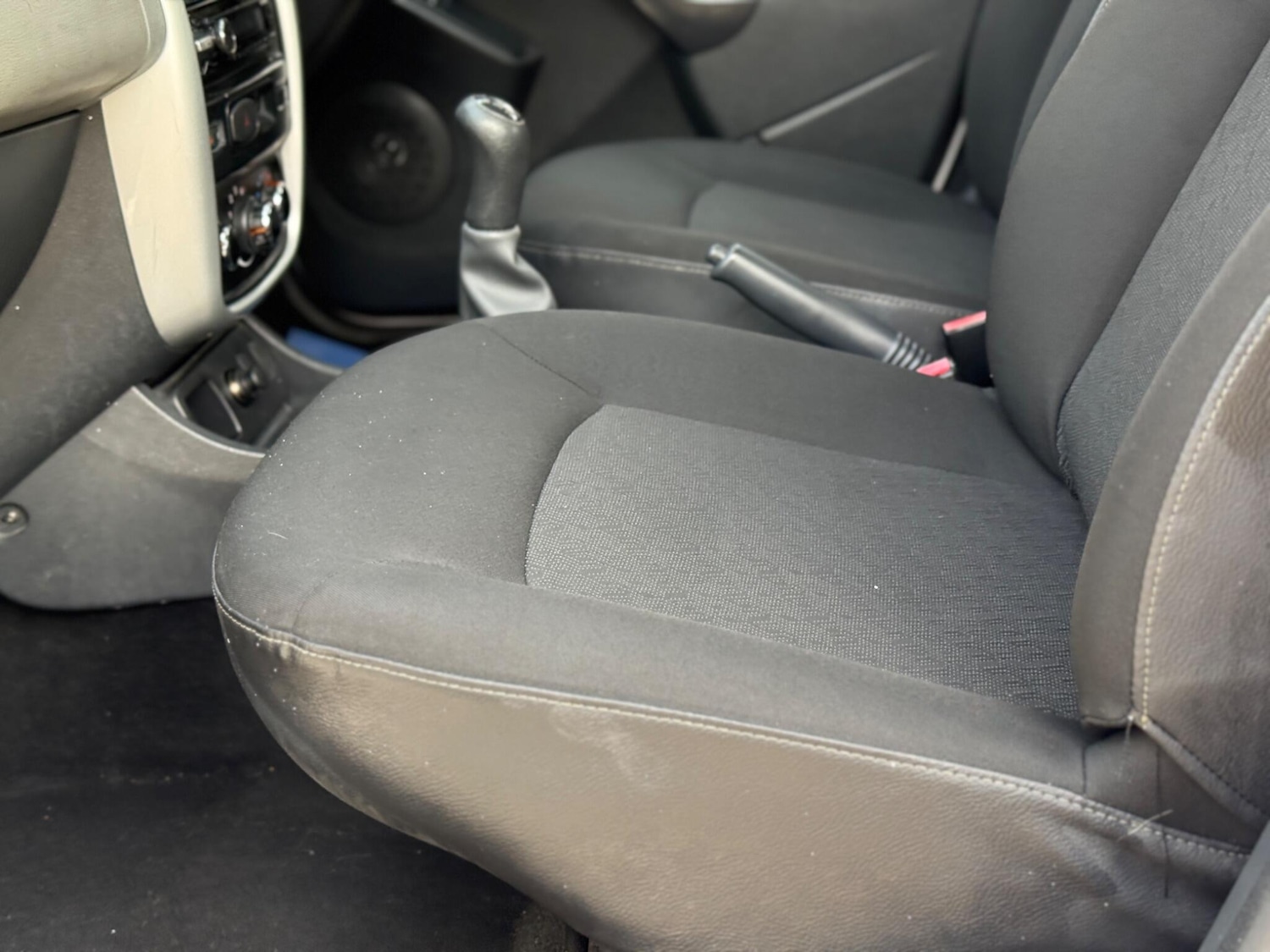 Used Dacia Duster 2013 for sale - 76090070: Photo 34