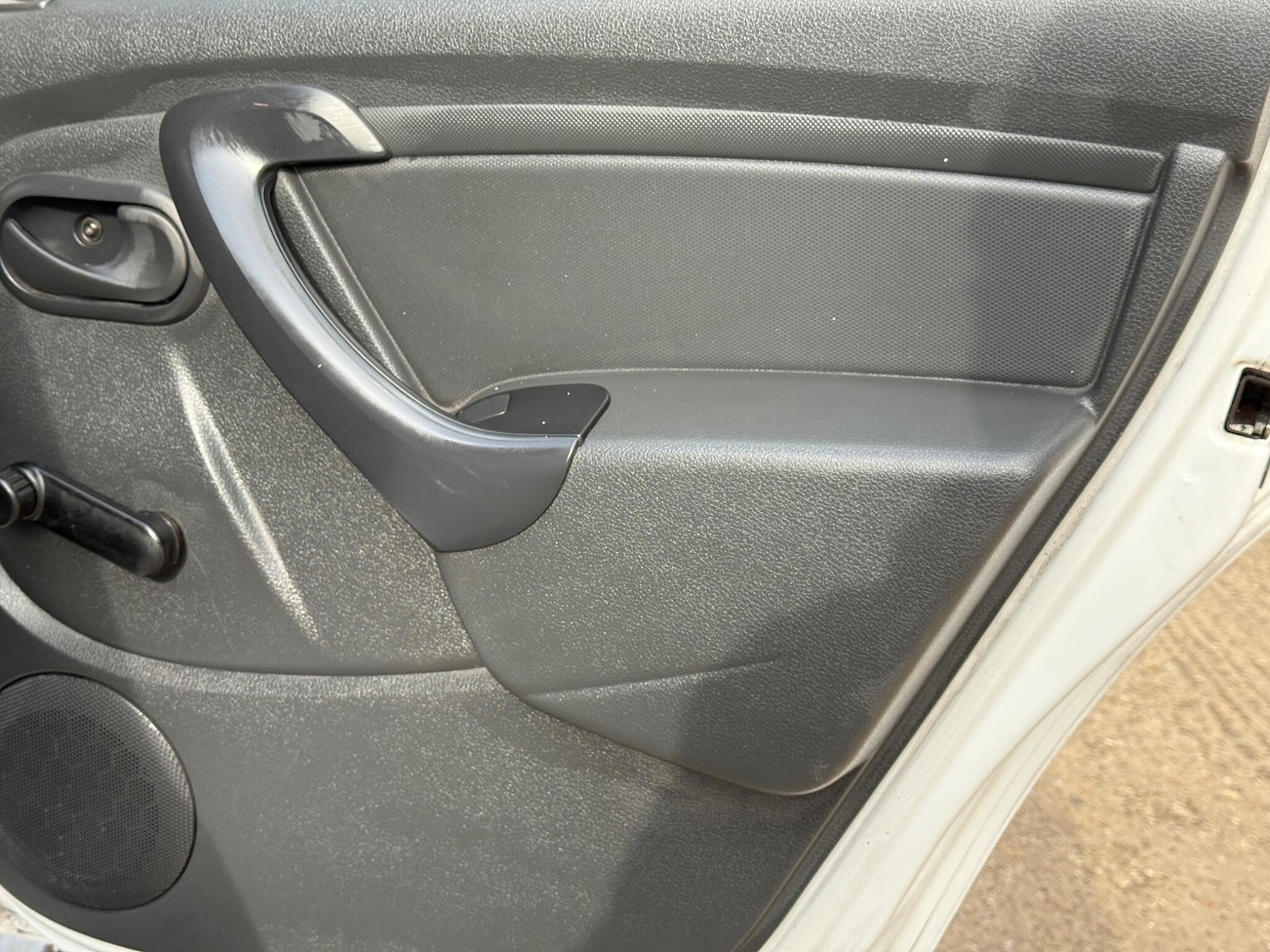 Used Dacia Duster 2013 for sale - 76090070: Photo 40