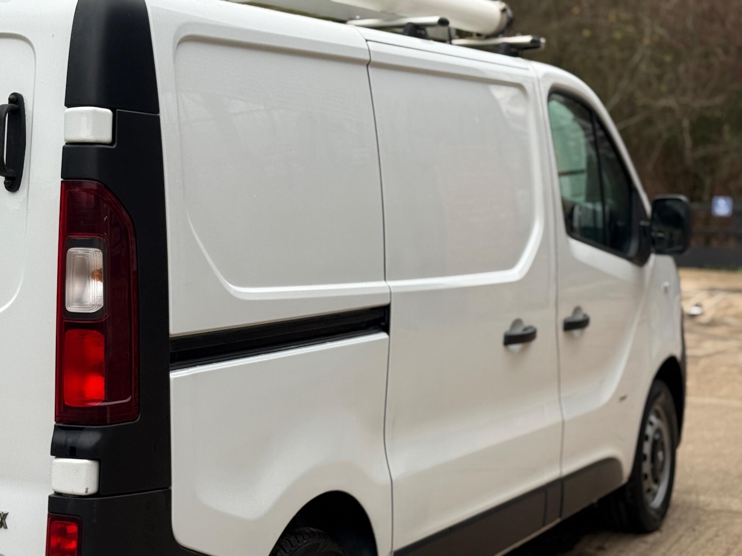 Used Vauxhall Vivaro 2016 for sale - 76557773: Photo 31