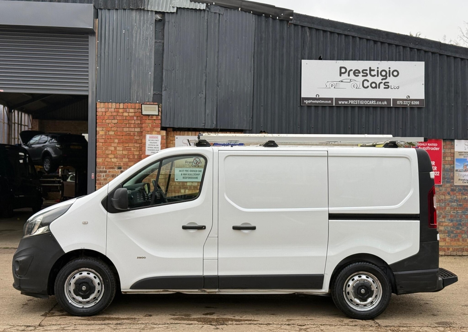 Used Vauxhall Vivaro 2016 for sale - 76557773: Photo 6