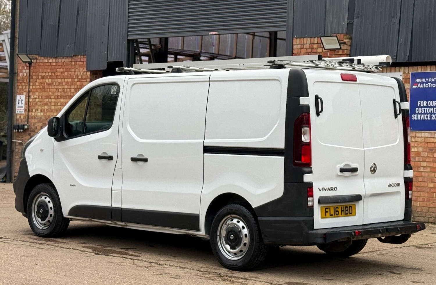 Used Vauxhall Vivaro 2016 for sale - 76557773: Photo 8