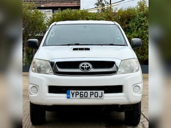 Used Toyota Hilux 2010 for sale - 79704881: Photo