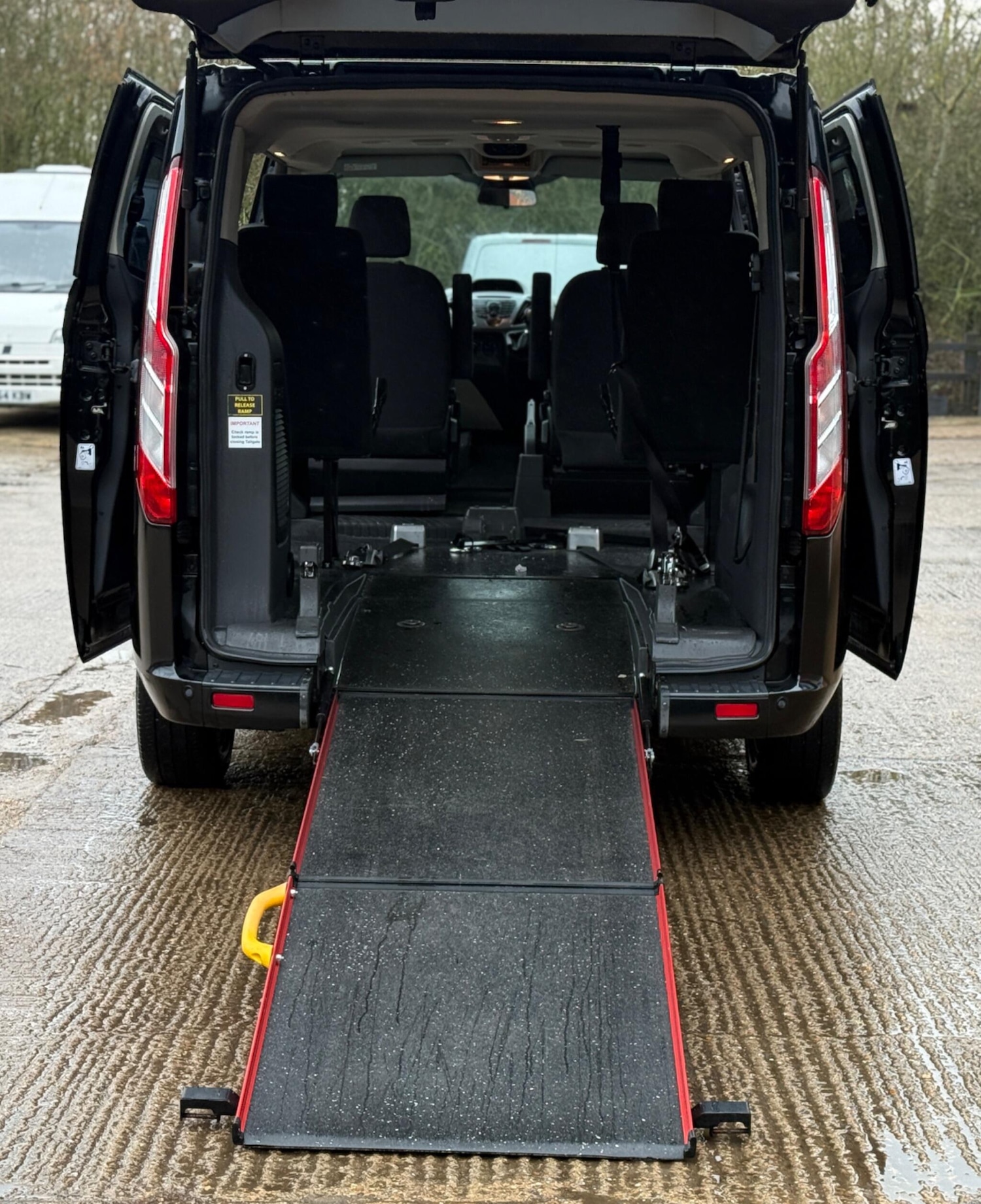 Used Ford Tourneo Custom 2018 for sale - 77475097: Photo 18