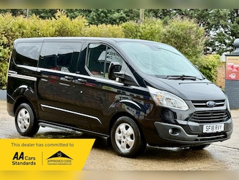 Used Ford Tourneo Custom 2018 for sale - 77475097: Photo