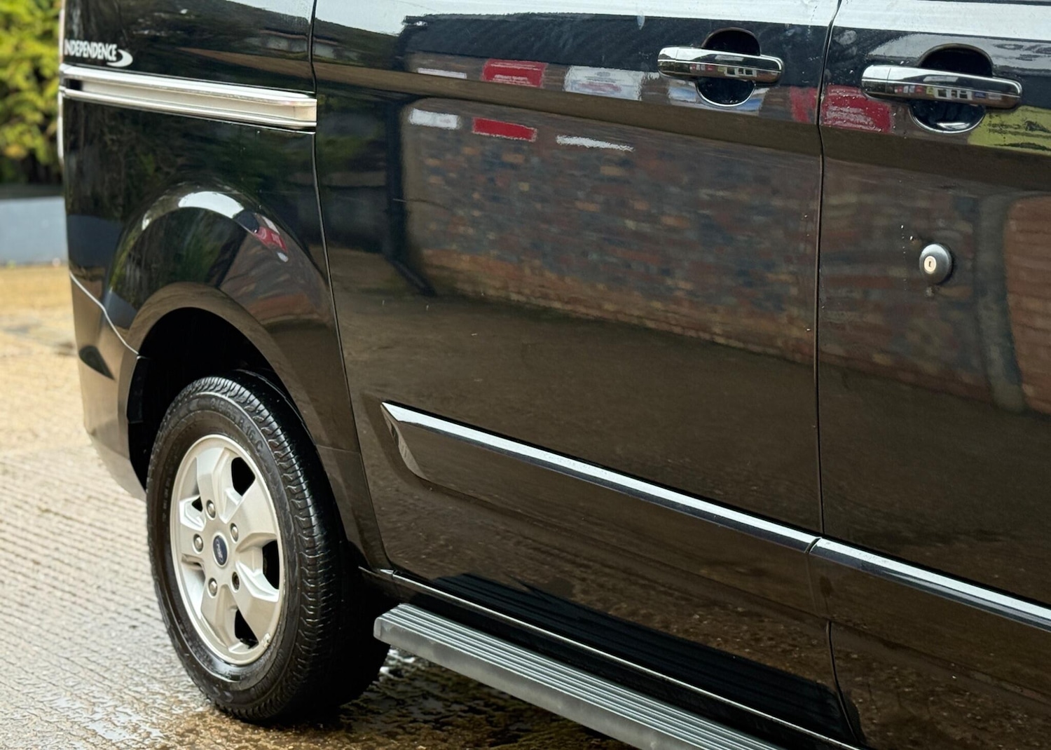 Used Ford Tourneo Custom 2018 for sale - 77475097: Photo 25