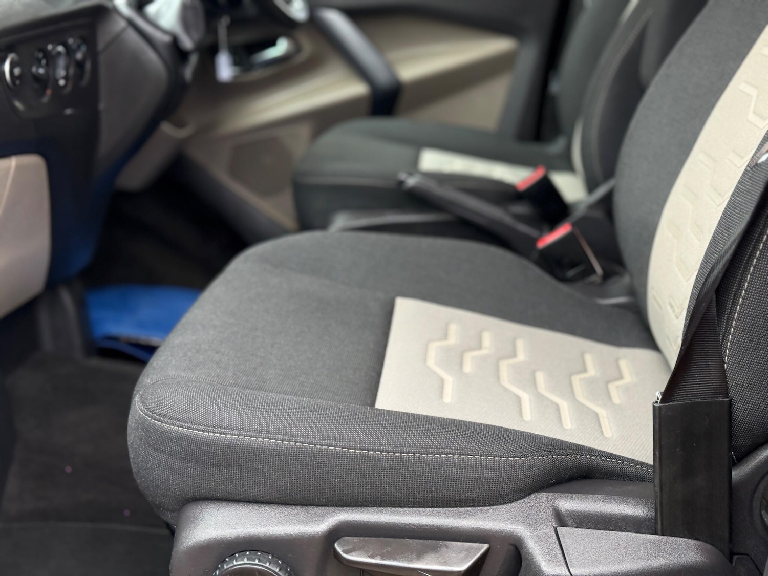 Used Ford Tourneo Custom 2018 for sale - 77475097: Photo 36