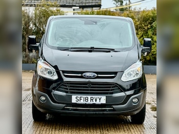 Used Ford Tourneo Custom 2018 for sale - 77475097: Photo