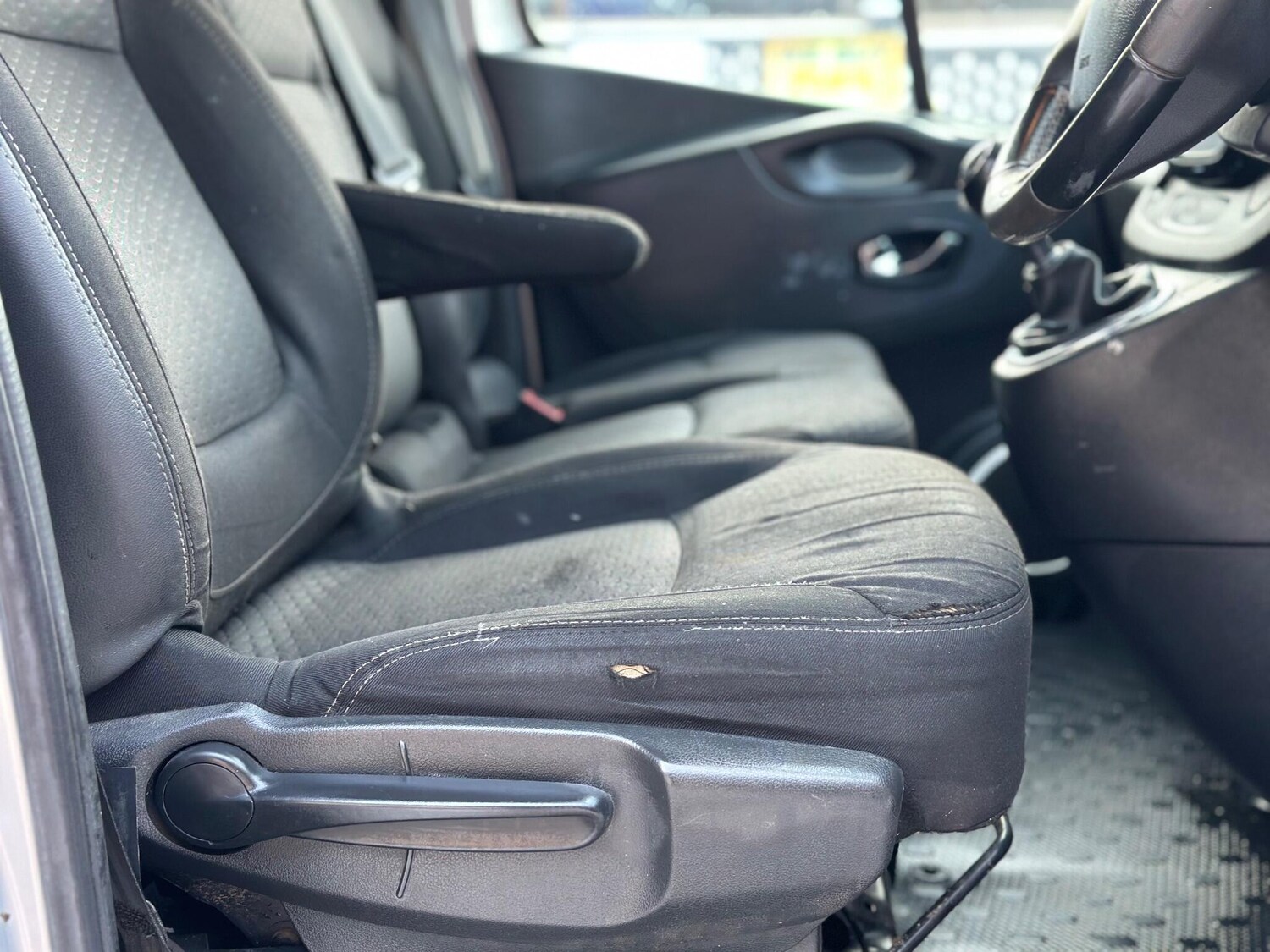 Used Vauxhall Vivaro 2016 for sale - 77113428: Photo 31