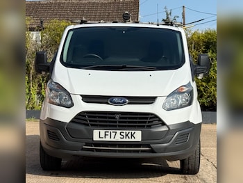 Used Ford Transit Custom 2017 for sale - 79308331: Photo