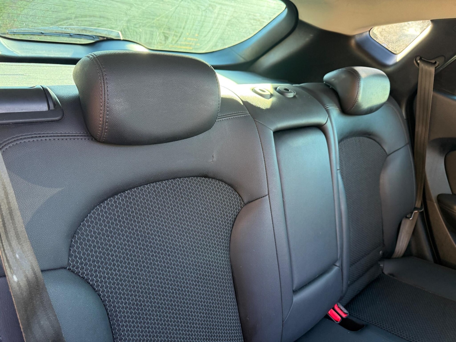 Used Hyundai Ix35 2011 for sale - 76783300: Photo 39