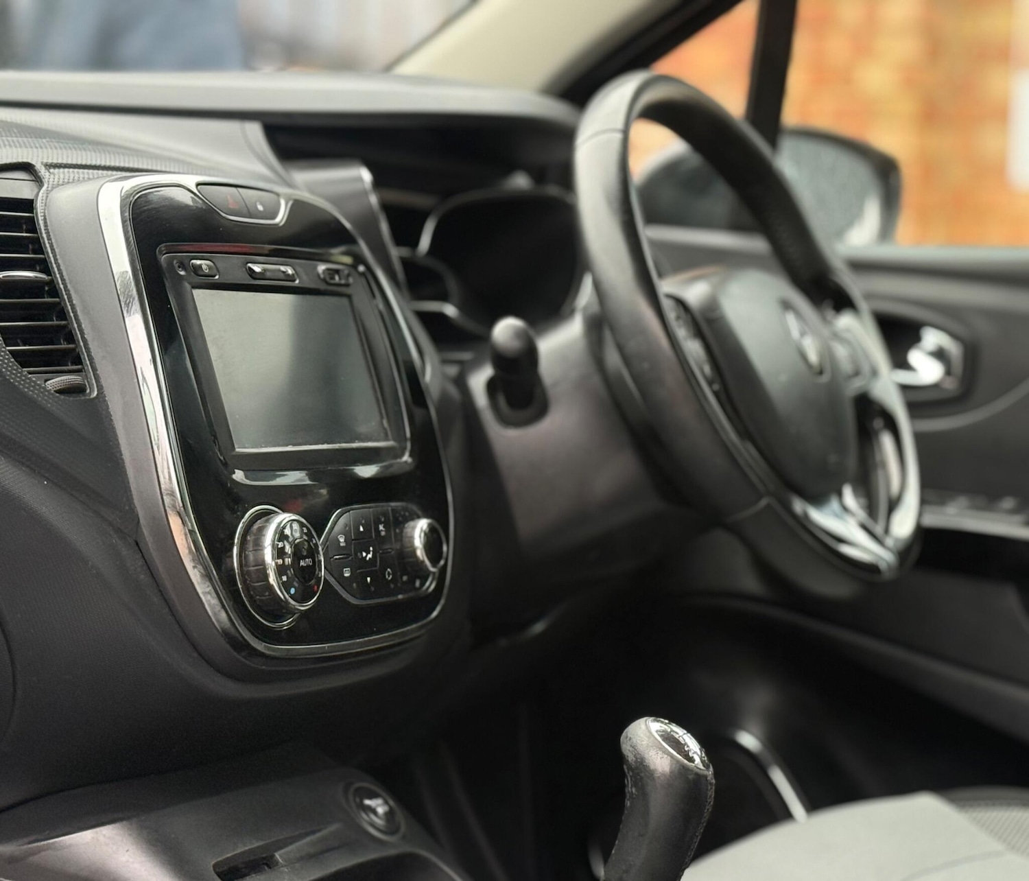 Used Renault Captur 2014 for sale - 77249400: Photo 16