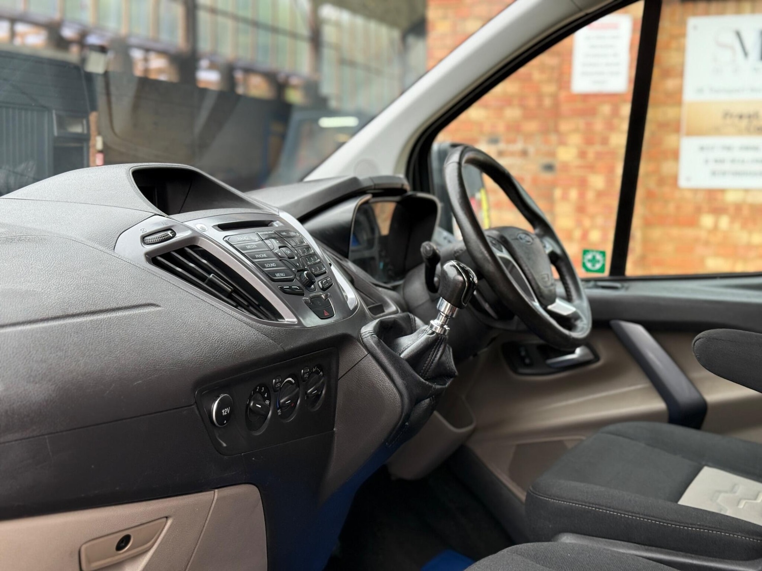 Used Ford Tourneo Custom 2017 for sale - 76017334: Photo 10