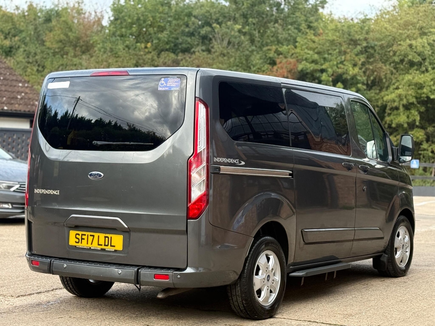 Used Ford Tourneo Custom 2017 for sale - 76017334: Photo 11