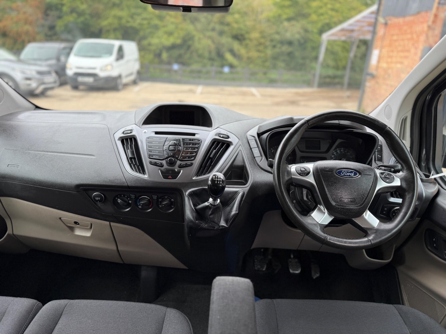 Used Ford Tourneo Custom 2017 for sale - 76017334: Photo 15