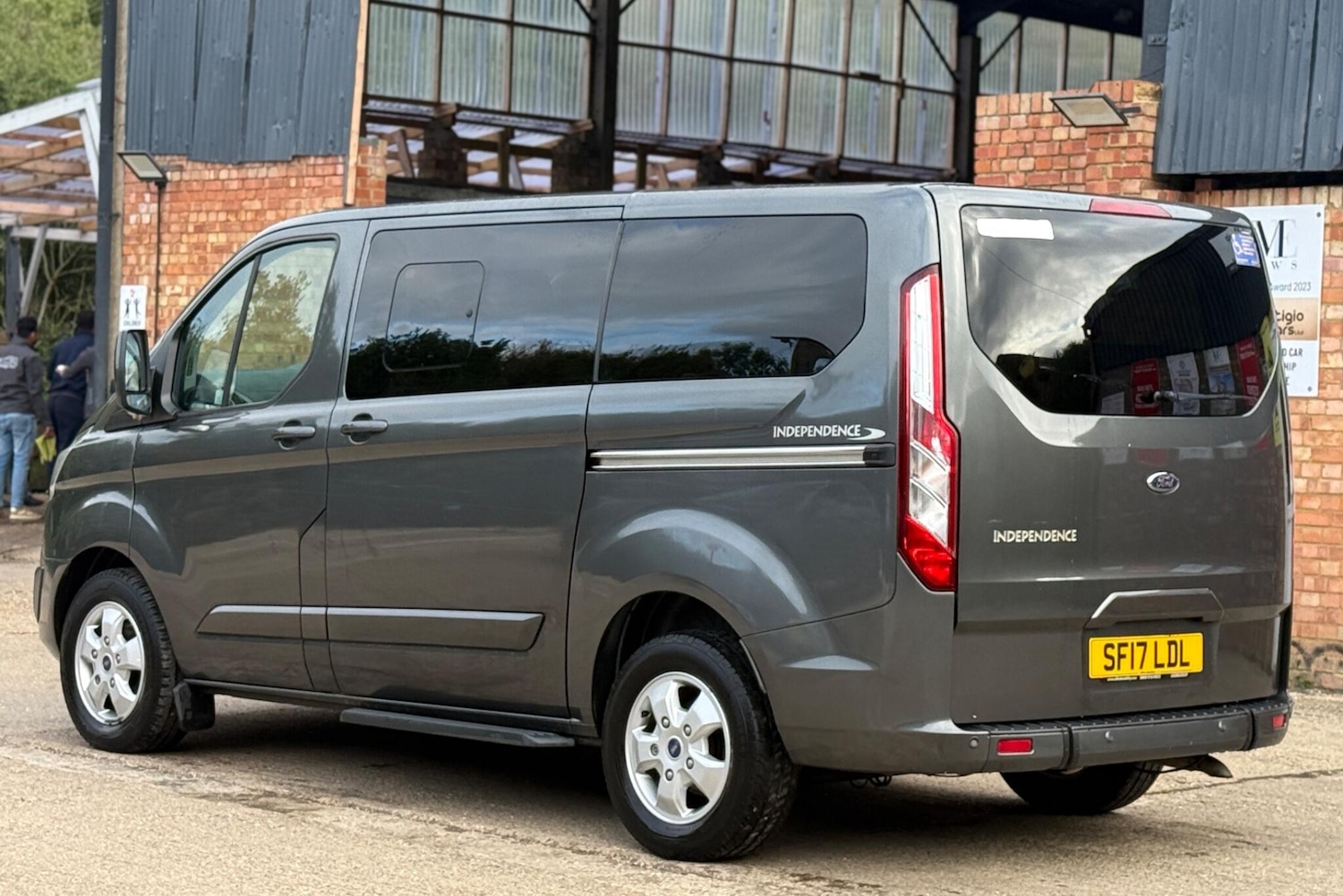 Used Ford Tourneo Custom 2017 for sale - 76017334: Photo 8