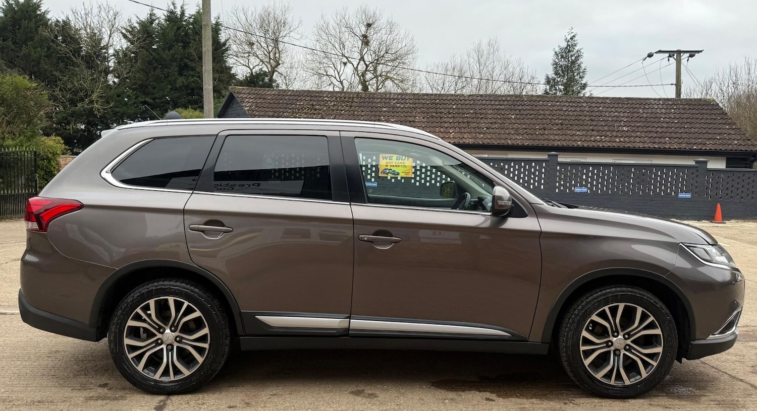 Used Mitsubishi Outlander 2016 for sale - 77069390: Photo 12