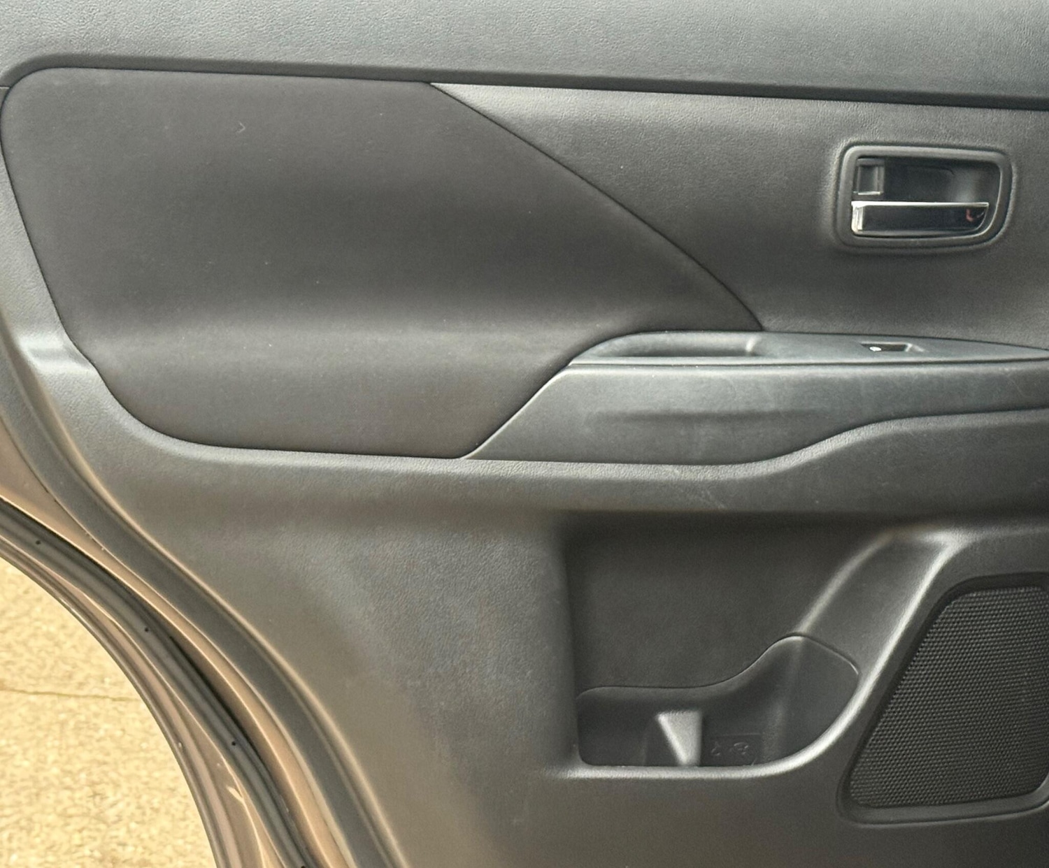 Used Mitsubishi Outlander 2016 for sale - 77069390: Photo 20