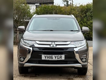 Used Mitsubishi Outlander 2016 for sale - 77069390: Photo