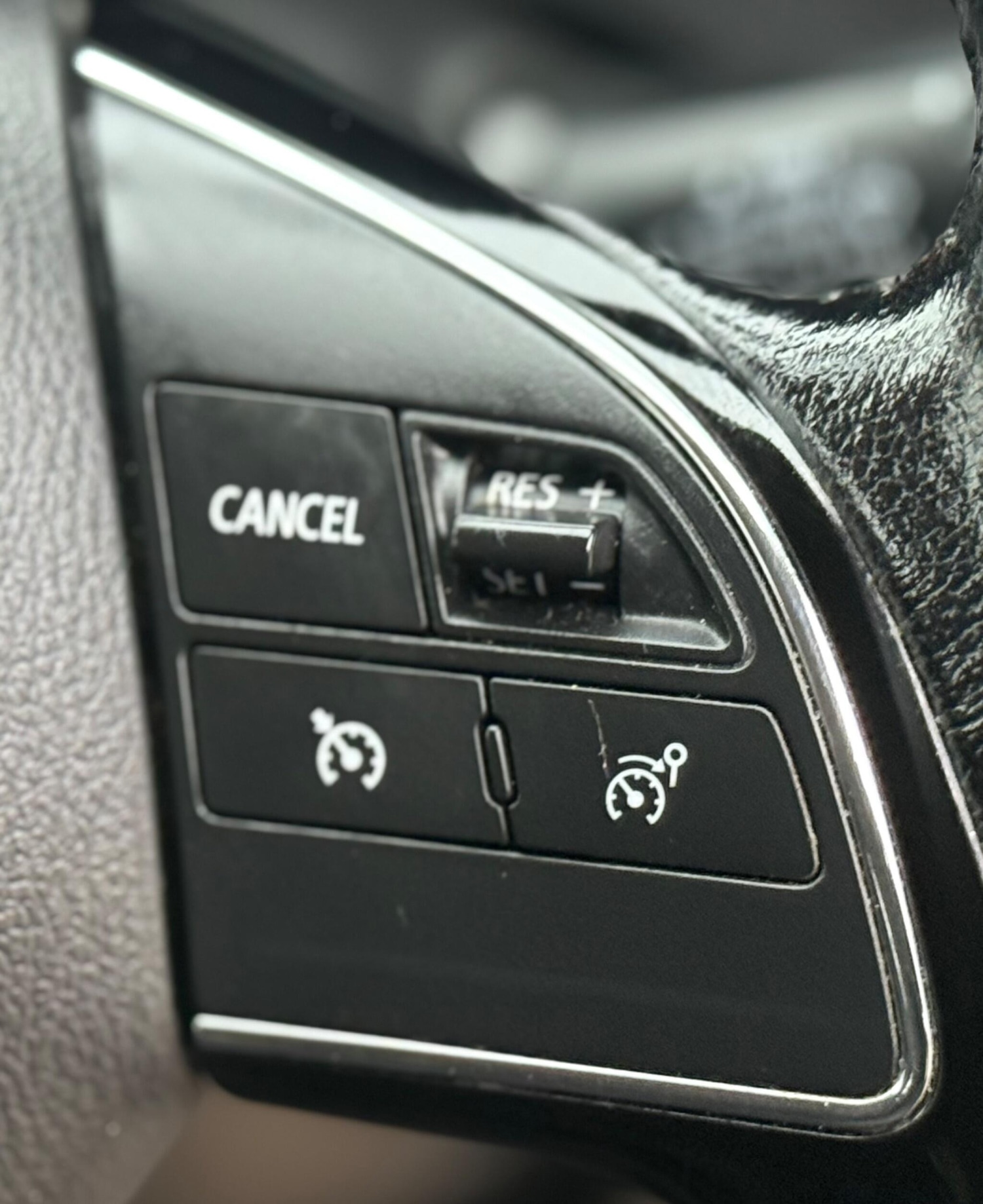 Used Mitsubishi Outlander 2016 for sale - 77069390: Photo 44