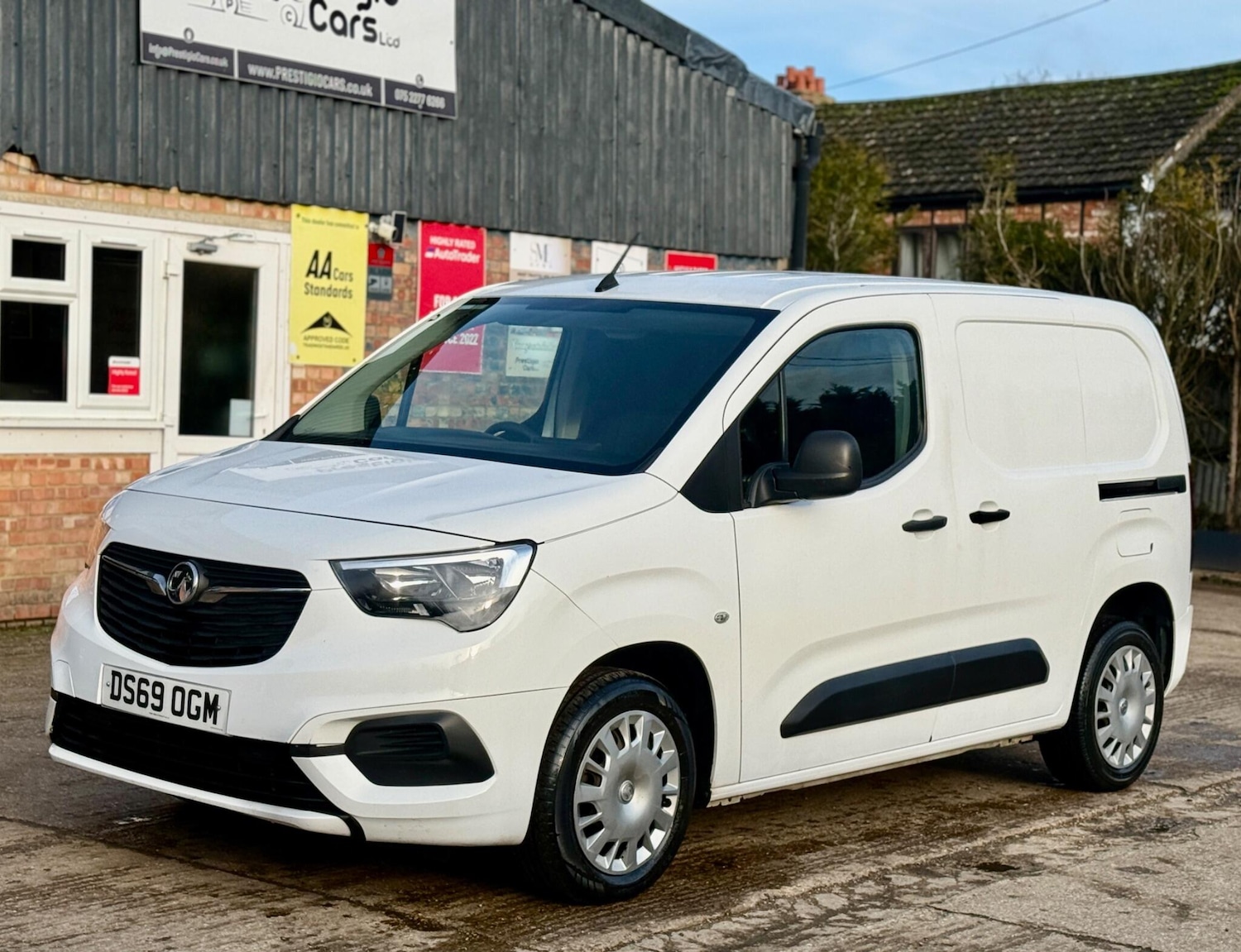 Used Vauxhall Combo 2019 for sale - 77493733: Photo 5