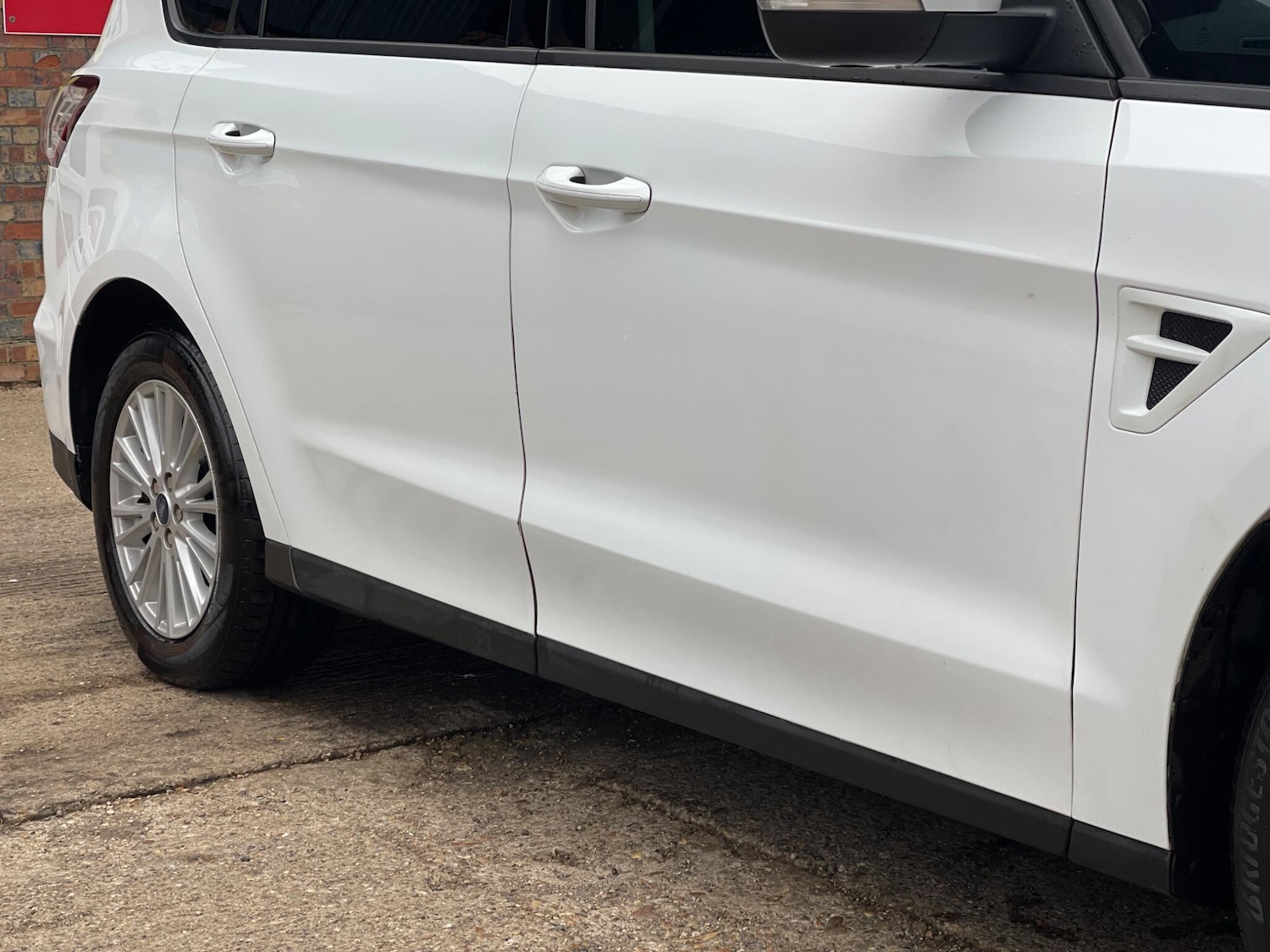 Used Ford S-Max 2018 for sale - 76273804: Photo 22