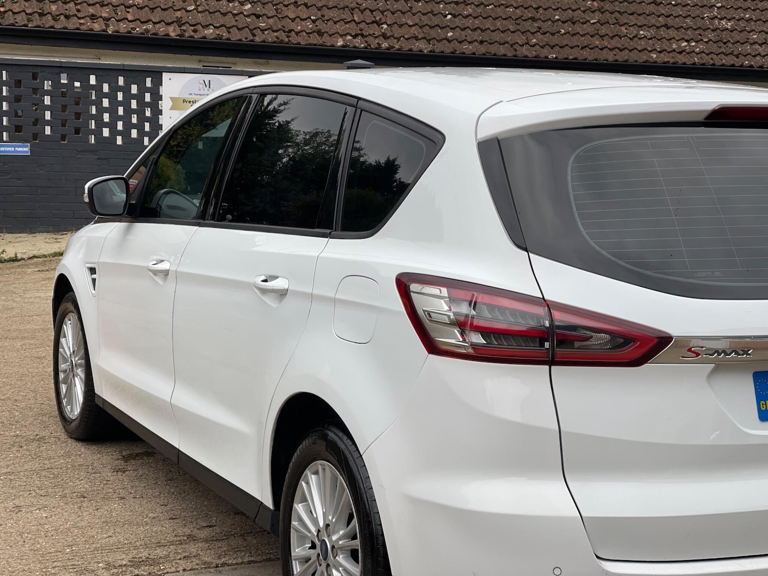 Used Ford S-Max 2018 for sale - 76273804: Photo 27