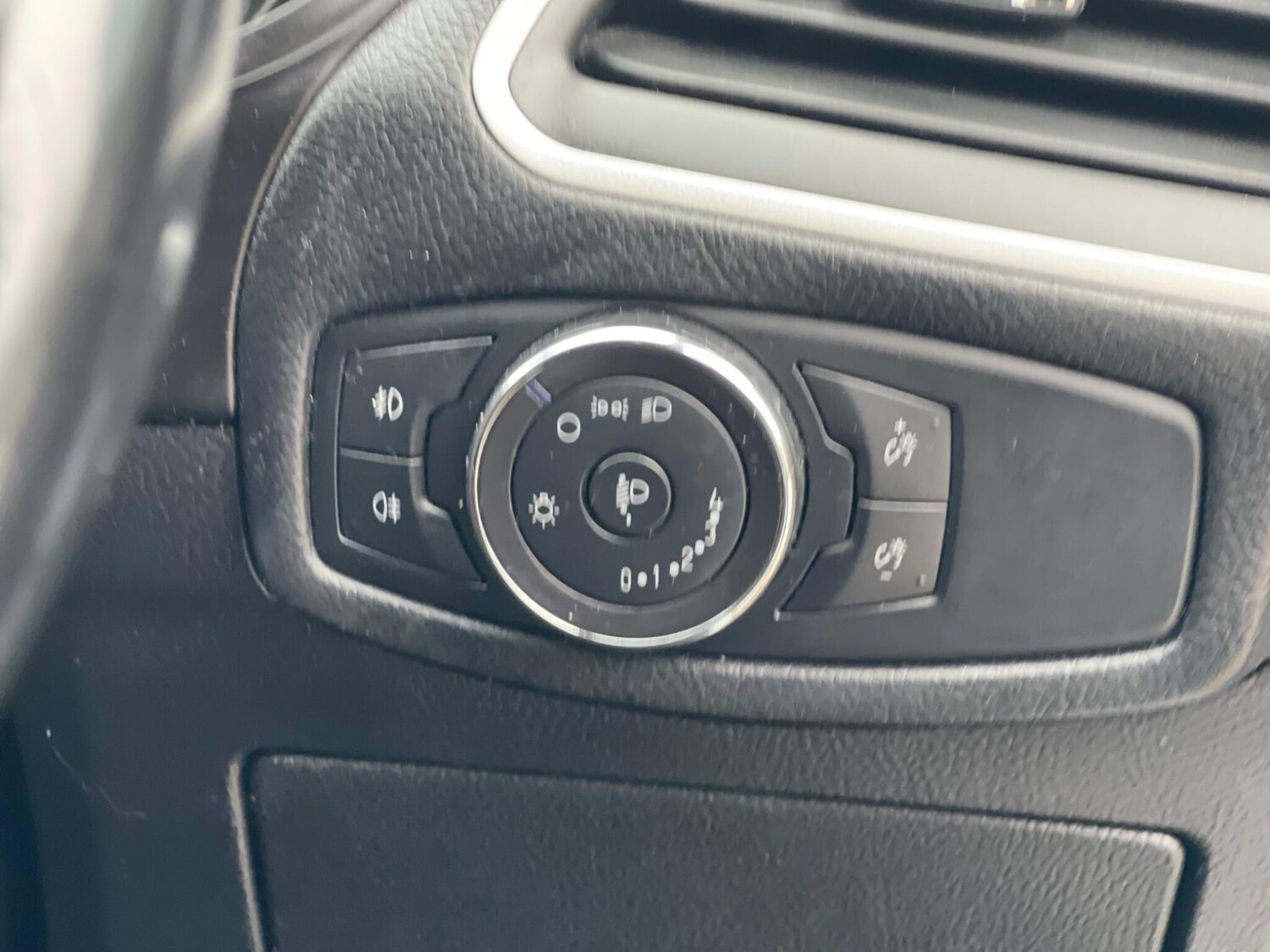 Used Ford S-Max 2018 for sale - 76273804: Photo 52