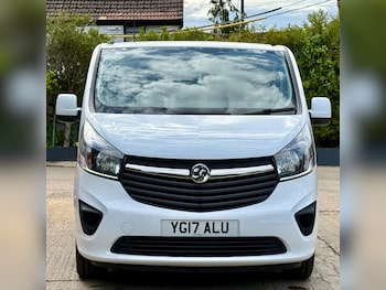 Used Vauxhall Vivaro 2017 for sale - 79055077: Photo