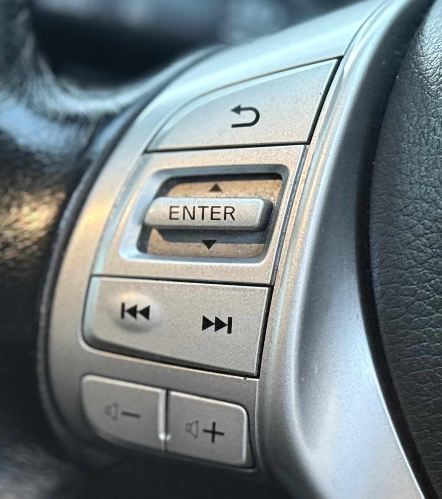 Used Nissan X-Trail 2017 for sale - 76949798: Photo 44