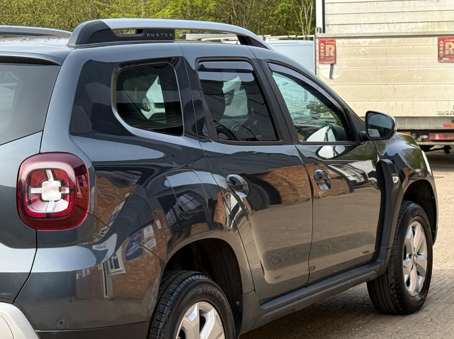 Used Dacia Duster 2018 for sale - 77980218: Photo 31