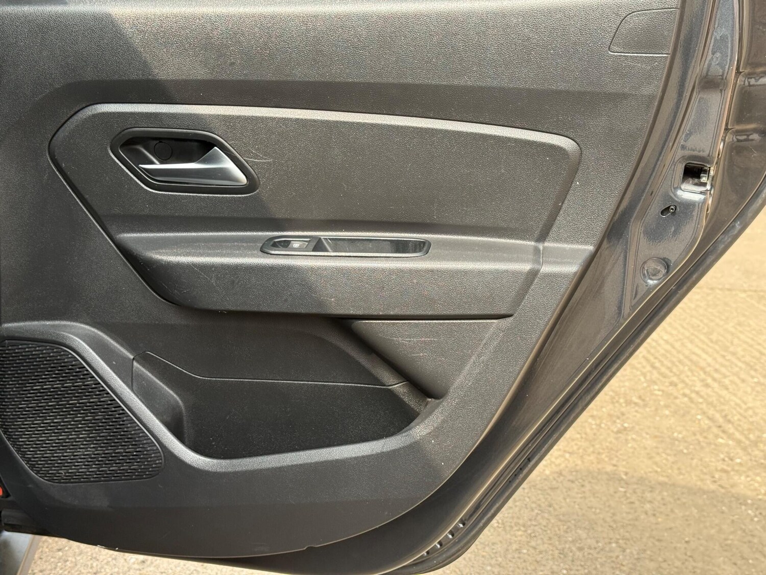 Used Dacia Duster 2018 for sale - 77980218: Photo 37