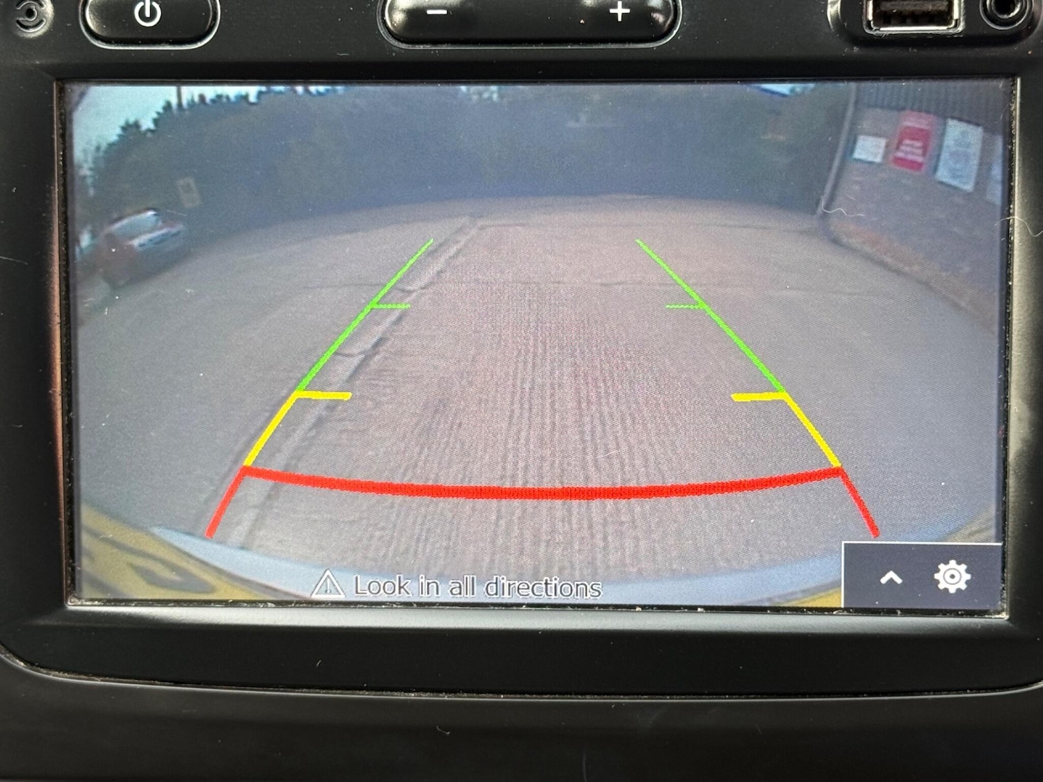 Used Dacia Duster 2018 for sale - 77980218: Photo 46