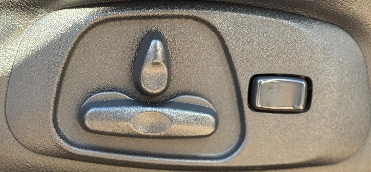 Used Mitsubishi Shogun 2008 for sale - 77037501: Photo 55