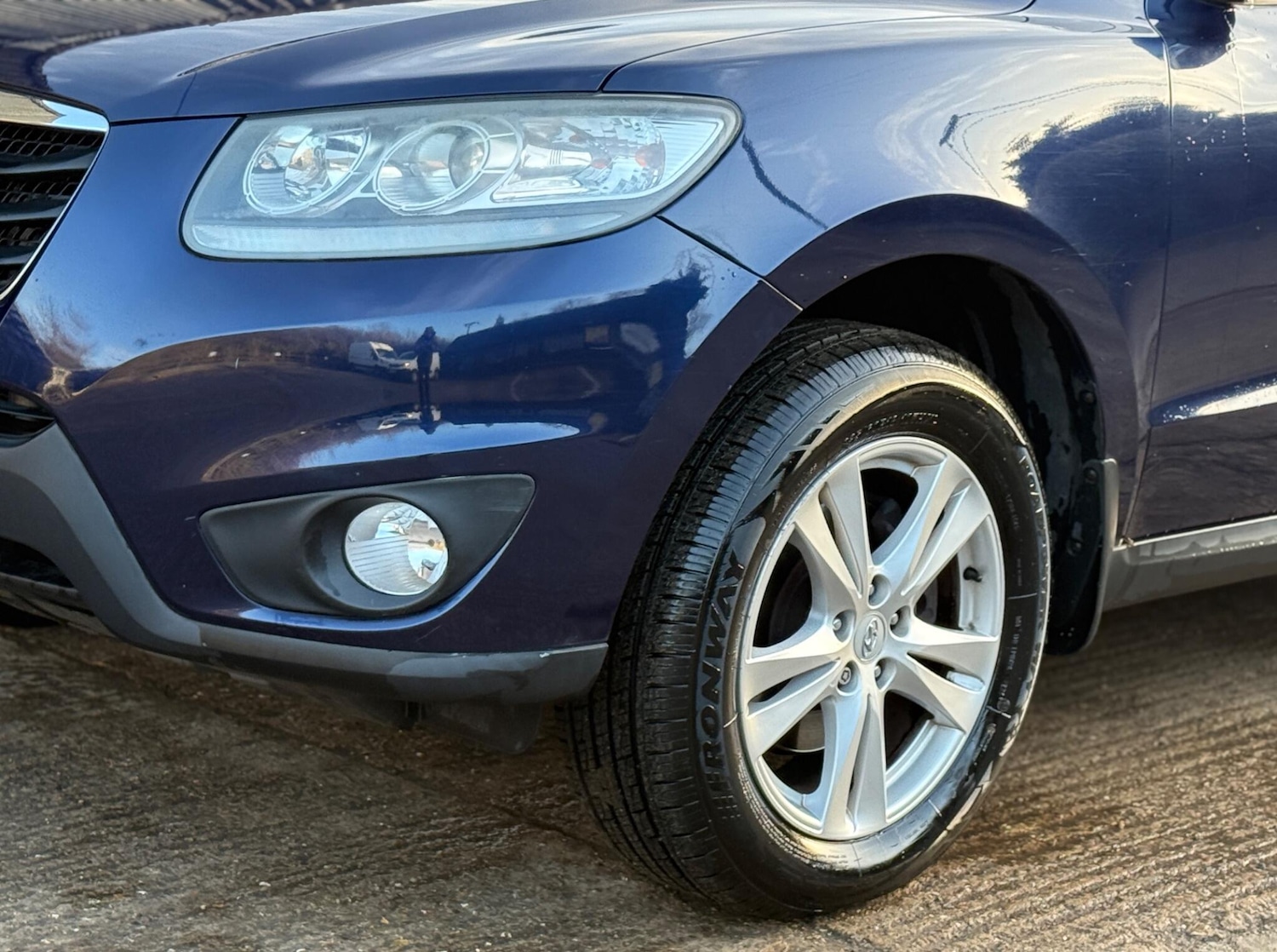 Used Hyundai Santa Fe 2010 for sale - 77310910: Photo 19