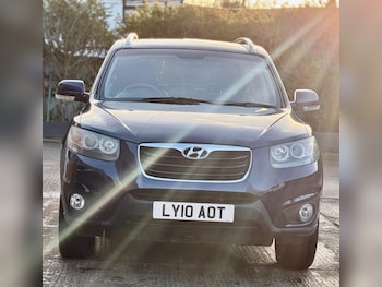 Hyundai Santa Fe feature image